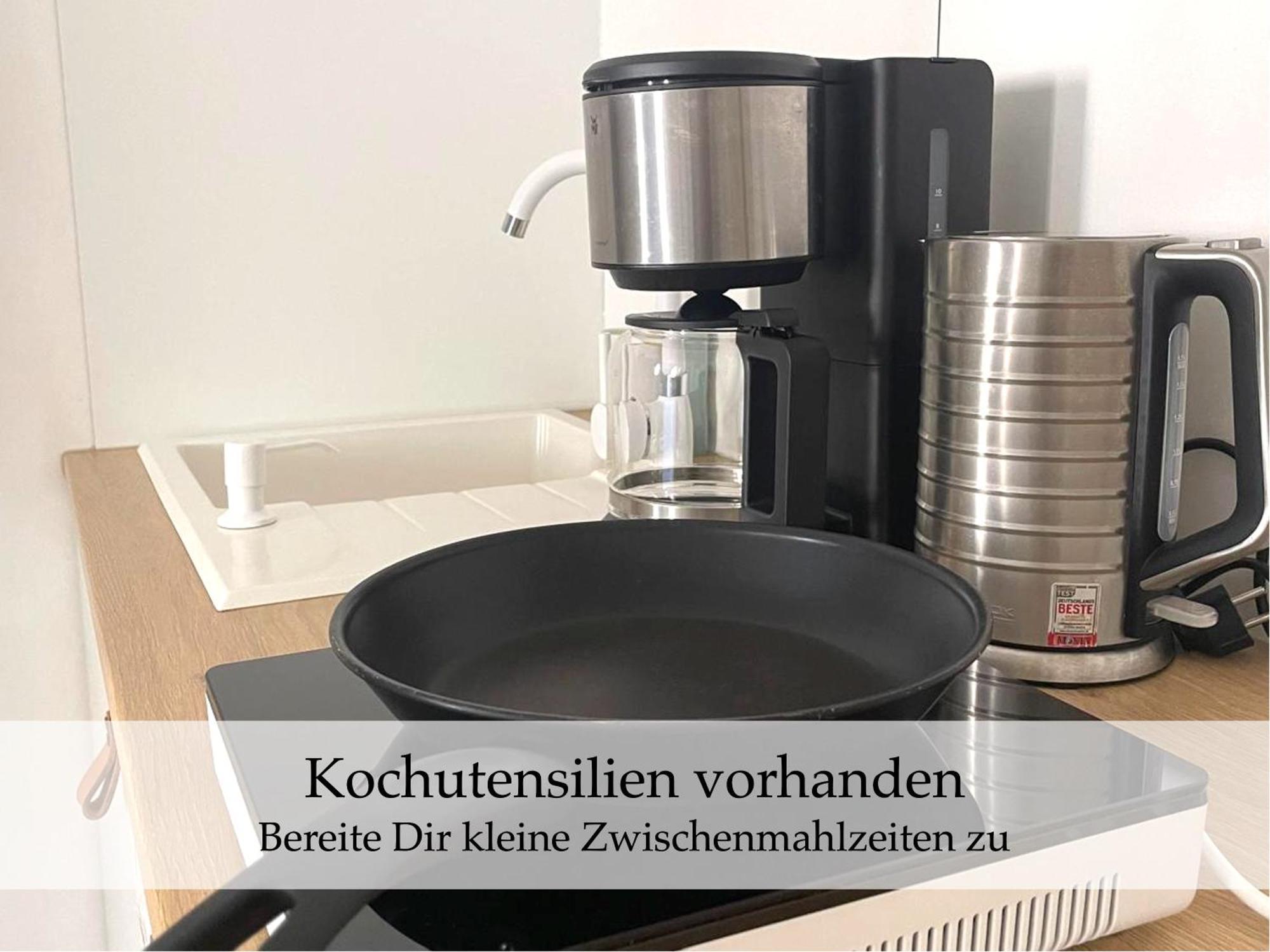 Zentrale 1-Zimmer-Ferienwohnung Mit Digitalem Check In Hof  Extérieur photo