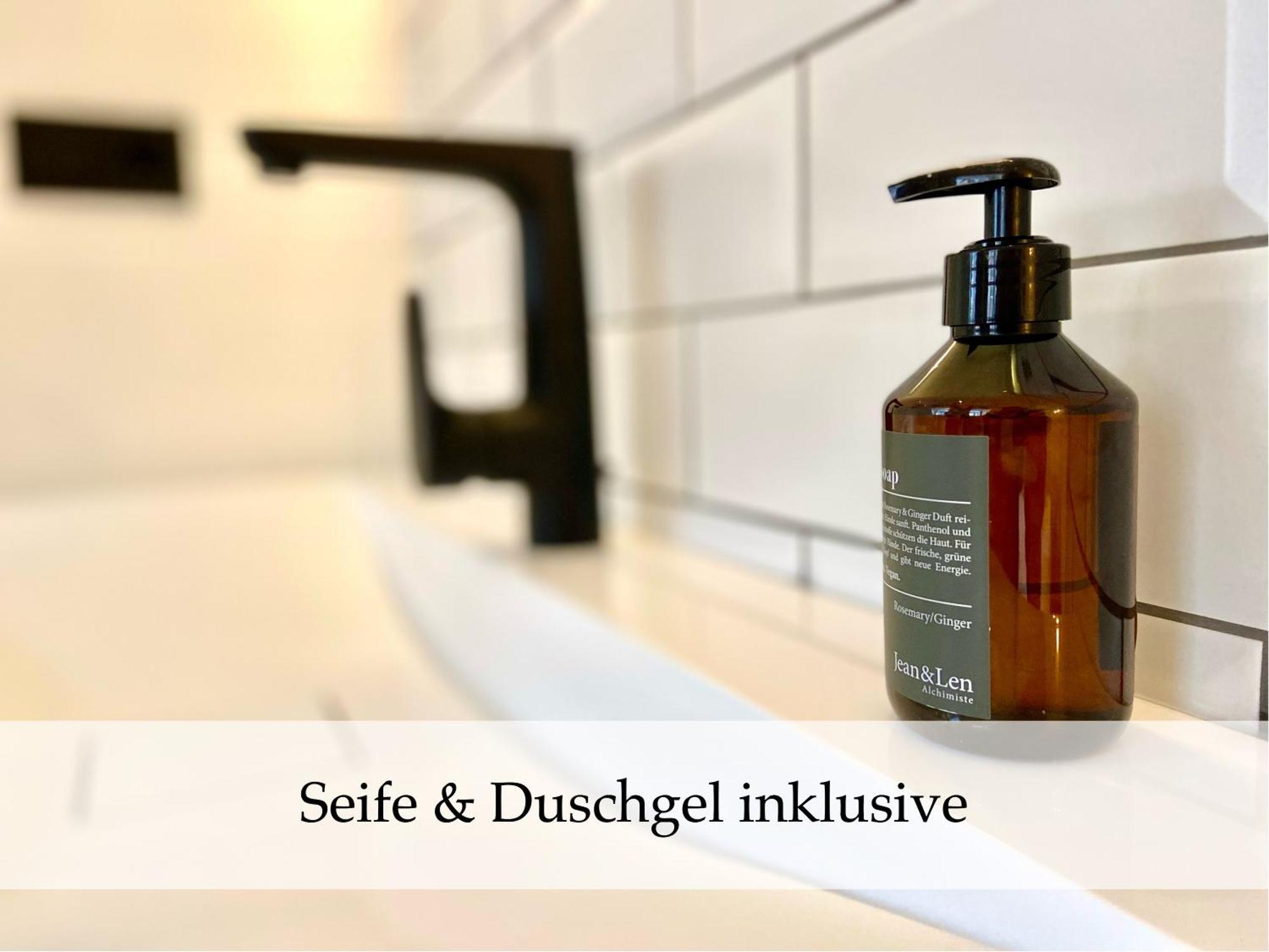 Zentrale 1-Zimmer-Ferienwohnung Mit Digitalem Check In Hof  Extérieur photo